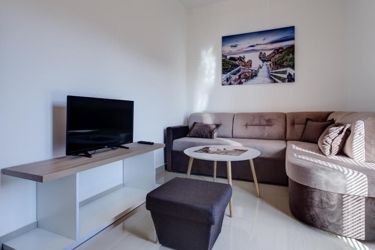 Stars Residence Petrovac Bagian luar foto