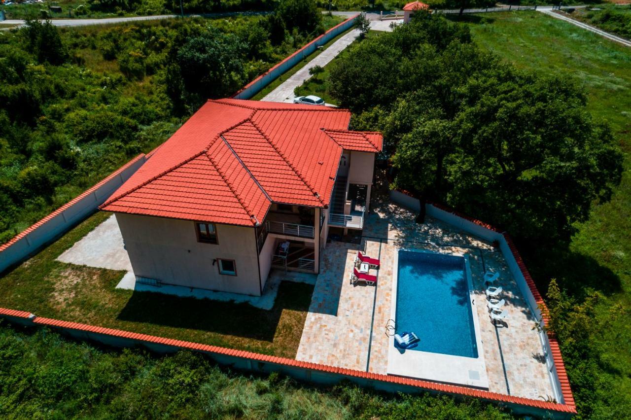 Stars Residence Petrovac Bagian luar foto